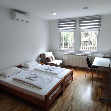 Apartment Mejtas - Center Of サラエヴォ エクステリア 写真