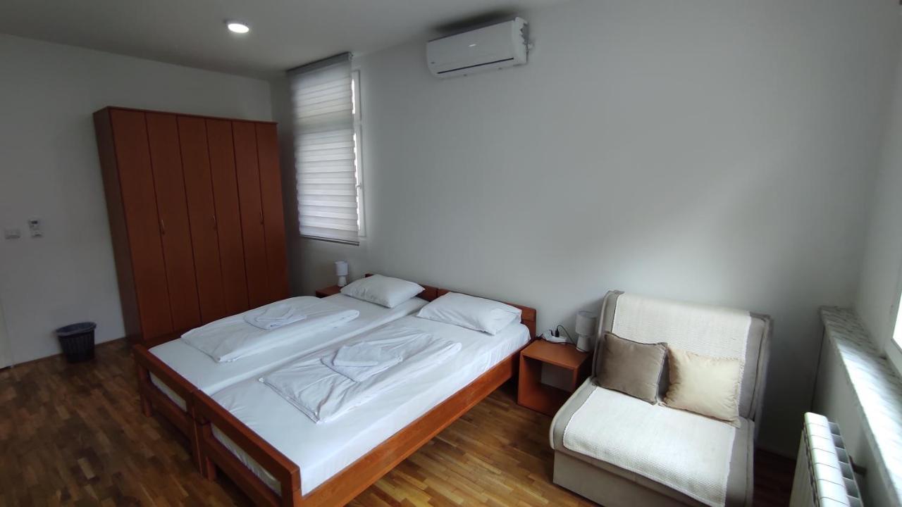 Apartment Mejtas - Center Of サラエヴォ エクステリア 写真